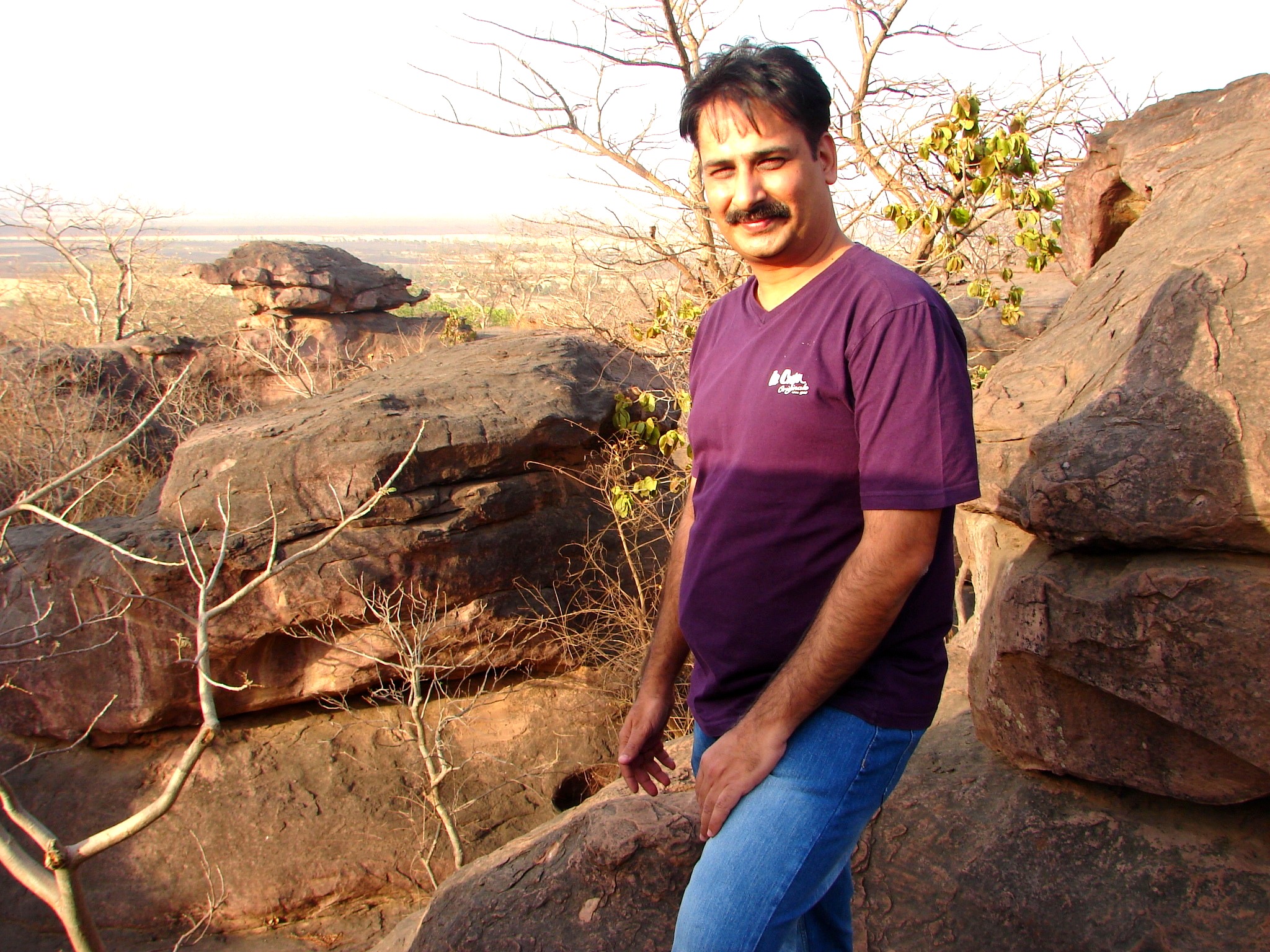 Raghuu Patrri